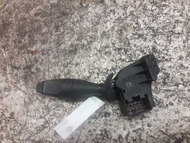 Recambio de mando limpia para ford fiesta (cbk) ambiente referencia OEM IAM 2S6T17A553AA 10 PINS 