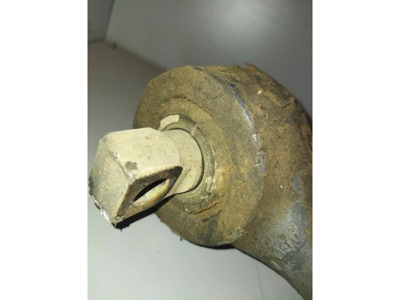 Recambio de tirante trasero derecho para volvo fh16 16.1 diesel referencia OEM IAM 20517494  