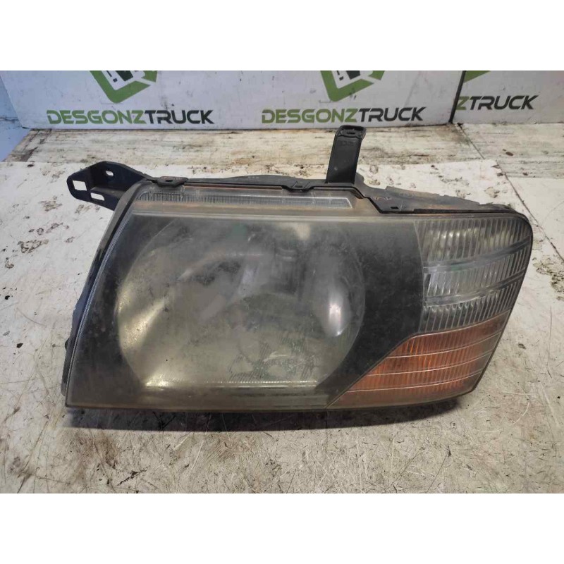 Recambio de faro izquierdo para mitsubishi montero (v60/v70) 3.2 di-d boss (3-ptas.) referencia OEM IAM   