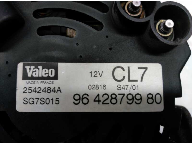 Recambio de alternador para peugeot 106 (s2) kid referencia OEM IAM 2542484A VALEO 
