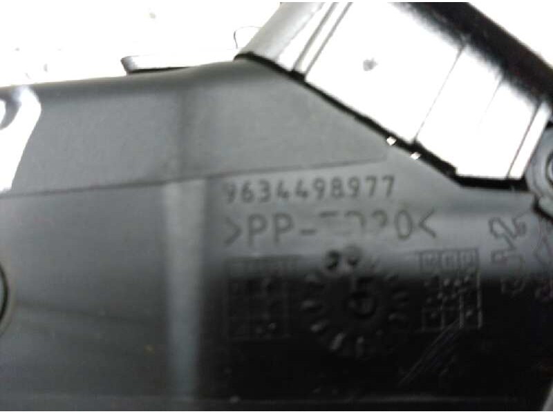 Recambio de difusor calefaccion para peugeot 307 (s1) xr clim plus referencia OEM IAM 9634498977 DERECHO 
