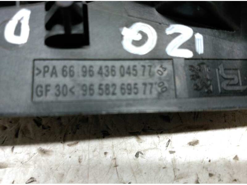 Recambio de maneta interior delantera izquierda para peugeot 307 (s1) xr clim plus referencia OEM IAM 9643604577 9658269577 