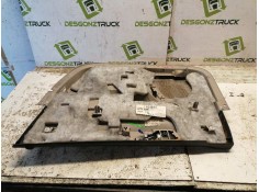 Recambio de guarnecido puerta delantera izquierda para chrysler 300 c 3.0 crd referencia OEM IAM    2