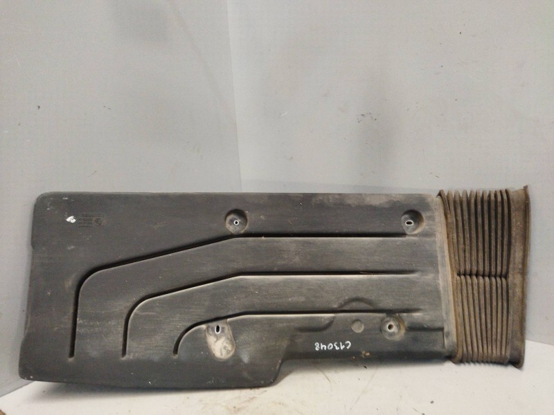 Recambio de chimenea caja filtro para renault hr xxx.18/26 premium 01 referencia OEM IAM 5010334521  