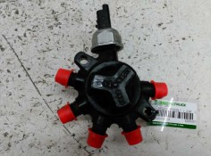 Recambio de rampa inyectora para renault kangoo (f/kc0) referencia OEM IAM 8200057345 DE ARAÑA 8200057232