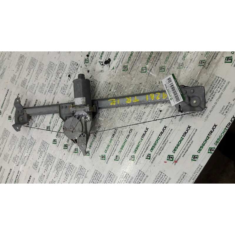 Recambio de elevalunas trasero izquierdo para mercedes-benz clase c (w202) berlina 250 diesel (202.125) referencia OEM IAM   