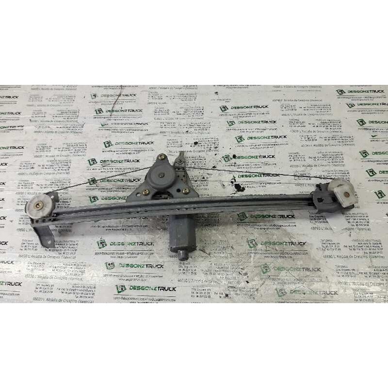 Recambio de elevalunas trasero izquierdo para mercedes-benz clase c (w202) berlina 250 diesel (202.125) referencia OEM IAM   