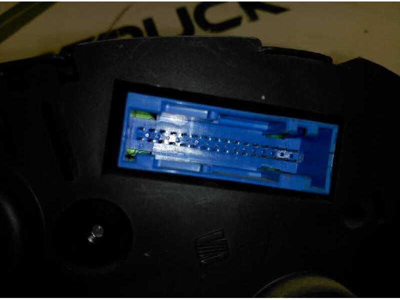 Recambio de cuadro instrumentos para seat ibiza (6k1) select referencia OEM IAM 6K0920830CX  