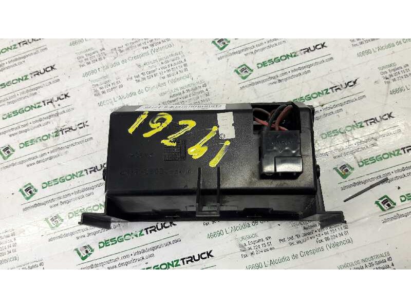 Recambio de cenicero para mercedes-benz clase c (w202) berlina 250 diesel (202.125) referencia OEM IAM   