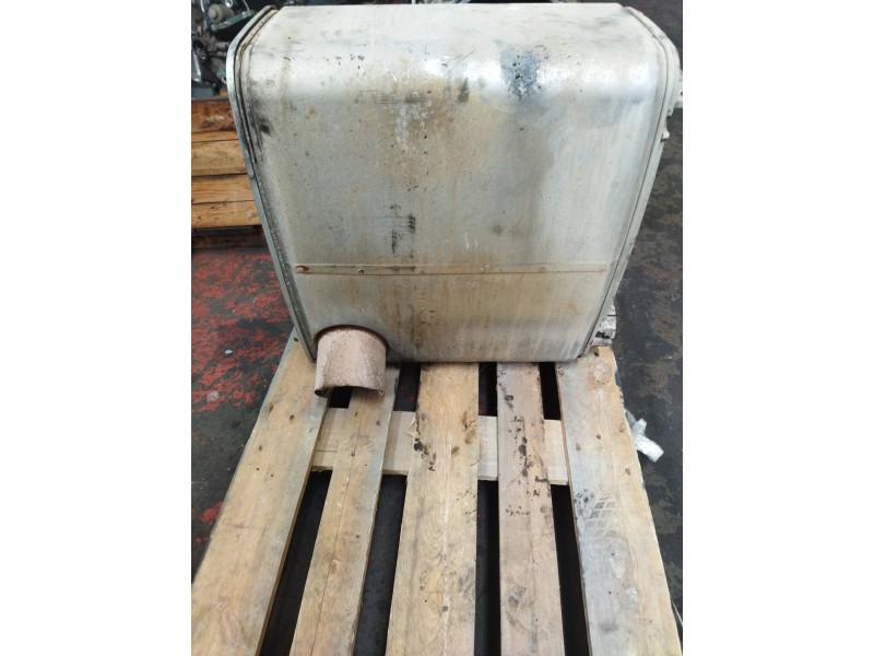 Recambio de silenciador trasero para man tg - a 18.xxx 12.4 diesel referencia OEM IAM 81151010348  