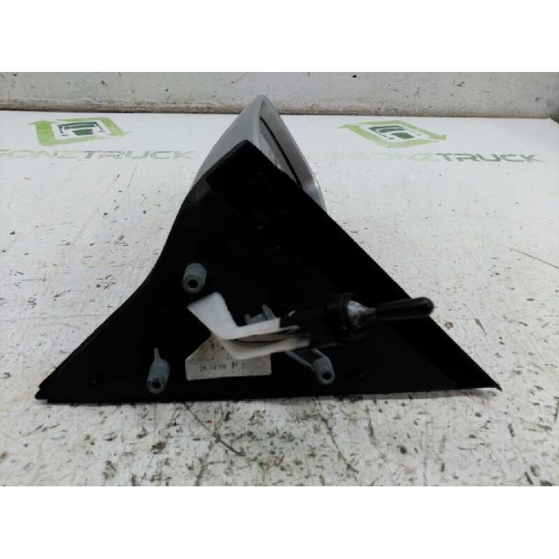 Recambio de retrovisor izquierdo para ford escort berlina/turnier flair turnier referencia OEM IAM   
