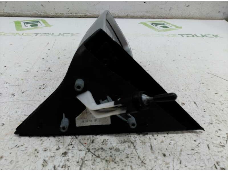 Recambio de retrovisor izquierdo para ford escort berlina/turnier flair turnier referencia OEM IAM   