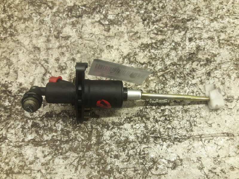 Recambio de bombin embrague para volkswagen new beetle (9c1/1c1) referencia OEM IAM 1J1721388A  