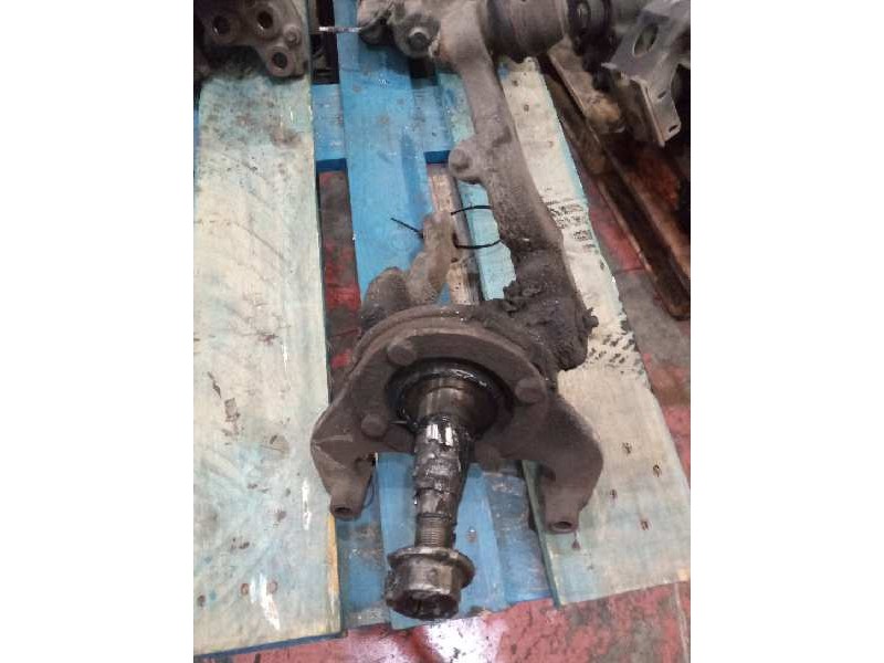 Recambio de mangueta delantera izquierda para nissan trucks l35.09 l-35.095 referencia OEM IAM   