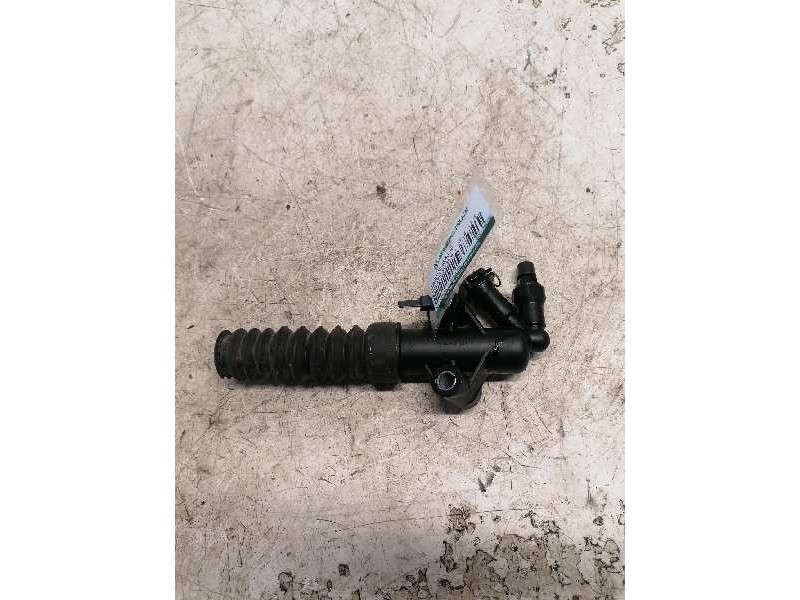 Recambio de bombin embrague para peugeot 208 style referencia OEM IAM 9812902980  