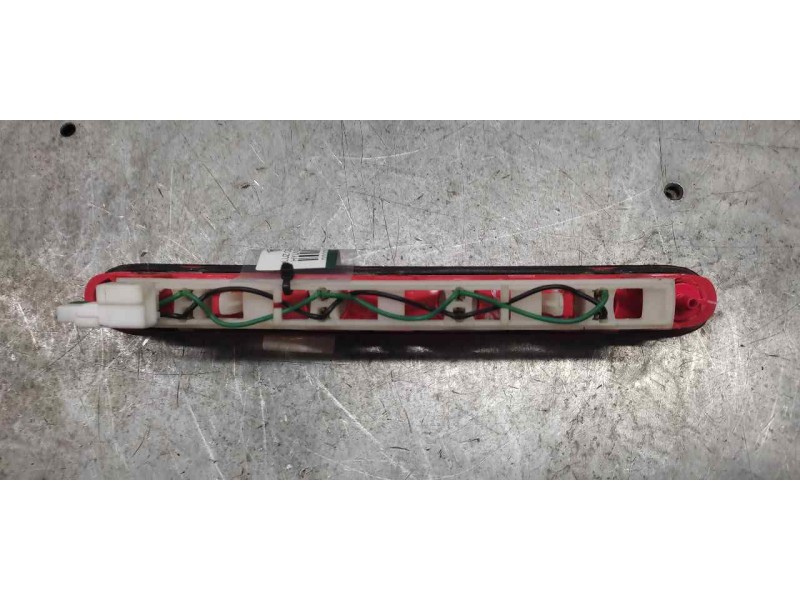 Recambio de luz central de freno para hyundai i20 city s referencia OEM IAM   2 PINS