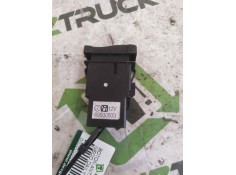 Recambio de boton antiniebla para iveco daily config. paquetería cabina simple 35s... batalla 3750 referencia OEM IAM 69500503   2