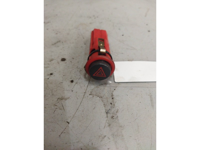 Recambio de warning para scania eurostar e referencia OEM IAM 1327015  