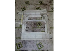 Recambio de molduras delanteras para renault trucks midliner s 120.06/a, s 120.07/a (120cv) referencia OEM IAM 5000421749  DELAN 2