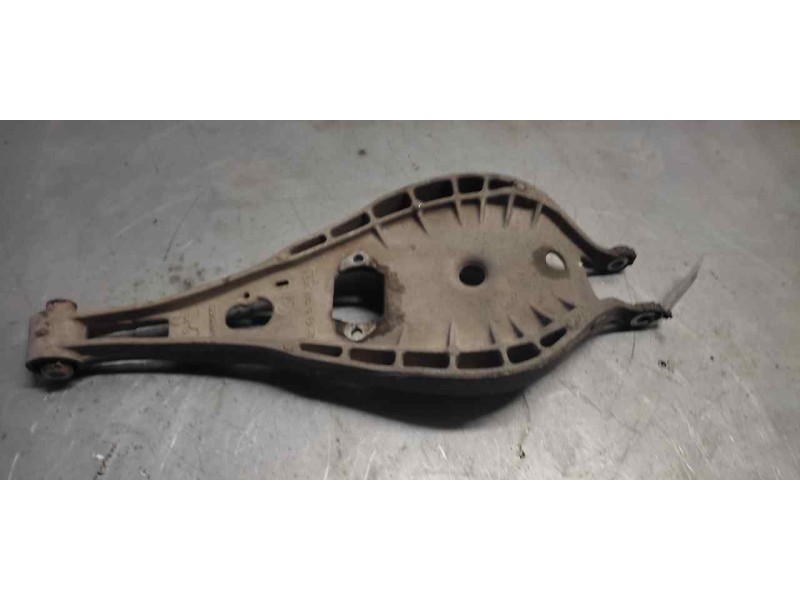 Recambio de brazo suspension inferior trasero derecho para bmw serie 3 compact (e46) 320td referencia OEM IAM 333210948900  