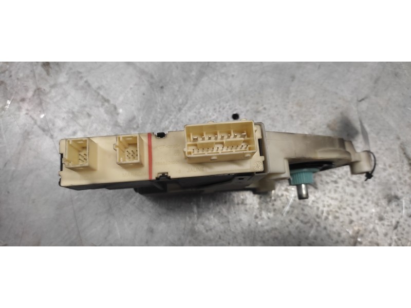 Recambio de motor elevalunas delantero izquierdo para peugeot 307 break / sw (s1) sw pack referencia OEM IAM 985171101  