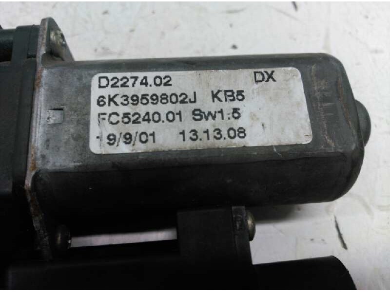 Recambio de motor elevalunas delantero derecho para seat ibiza (6k) cl referencia OEM IAM 6K3959802  