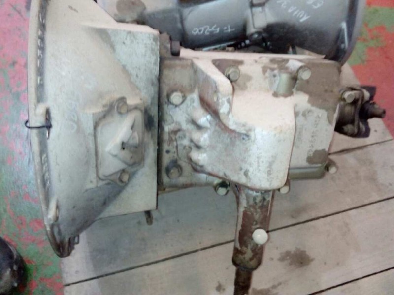 Recambio de caja cambios para ebro trucks d .. referencia OEM IAM 4VELOCIDADES  