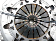 Recambio de kit embrague para citroën xsara berlina 2.0 hdi 66kw premier referencia OEM IAM    2