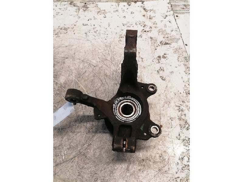 Recambio de mangueta delantera izquierda para renault clio iii authentique referencia OEM IAM   