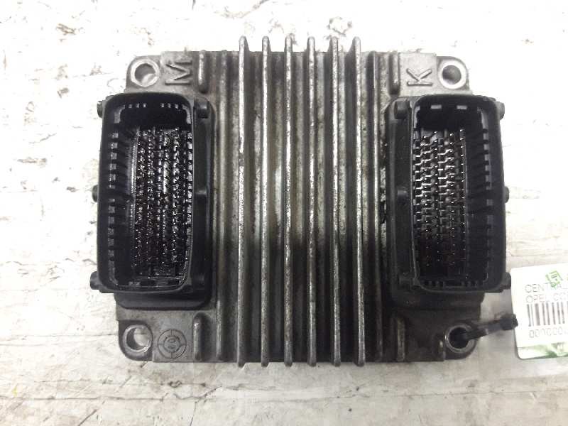 Recambio de centralita motor uce para opel corsa c club referencia OEM IAM 8972333706  