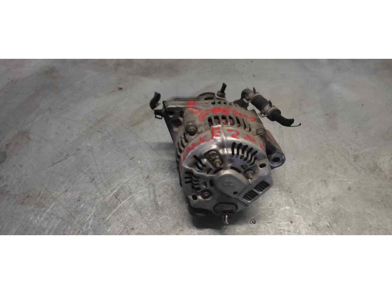 Recambio de alternador para land rover defender (ld) tdi 110 familiar (83kw) referencia OEM IAM YLF12000 1002132530 DENSO