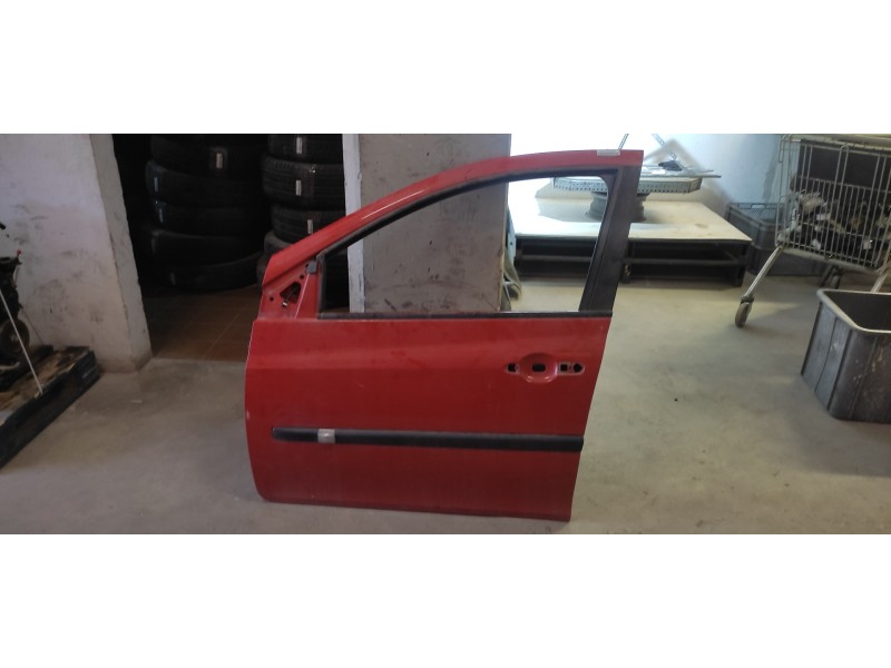 Recambio de puerta delantera izquierda para renault clio iii authentique referencia OEM IAM   