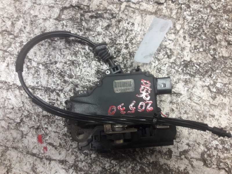 Recambio de cerradura puerta delantera derecha para volkswagen new beetle (9c1/1c1) referencia OEM IAM 113690 8 PINS 