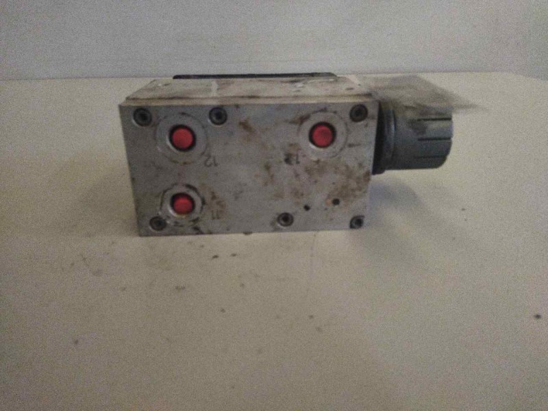 Recambio de valvula aire para volvo fh16 16.1 diesel referencia OEM IAM 20392038 0501100050 