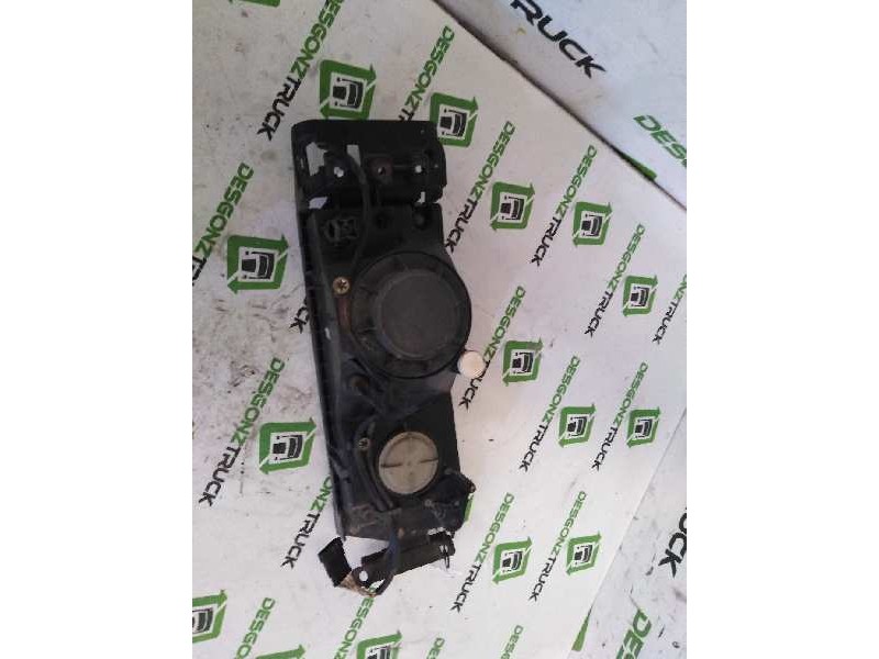 Recambio de faro izquierdo para iveco eurostar (ld) fsa  (ld 440 e 43 4x2) gran espacio referencia OEM IAM   
