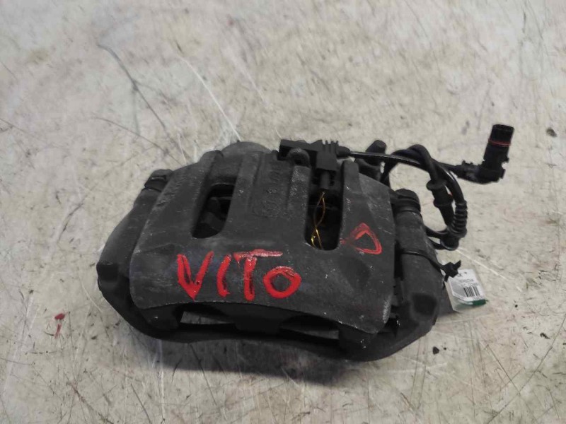 Recambio de pinza freno delantera derecha para mercedes-benz vito (w639) basic, combi referencia OEM IAM 2X4828300  