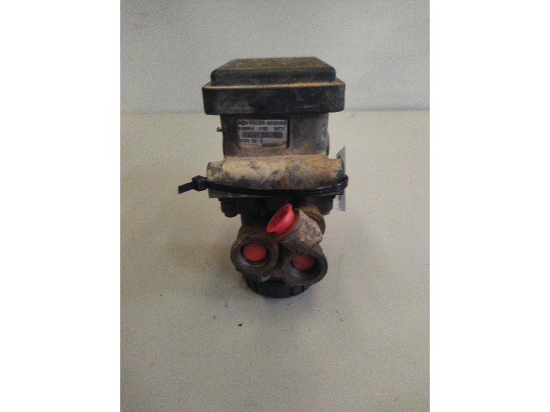 Recambio de valvula aire para volvo fh16 16.1 diesel referencia OEM IAM 20828237 K000914 VALVULA EBS