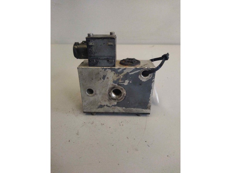 Recambio de valvula aire para volvo fh16 16.1 diesel referencia OEM IAM 3944715 0501100019 