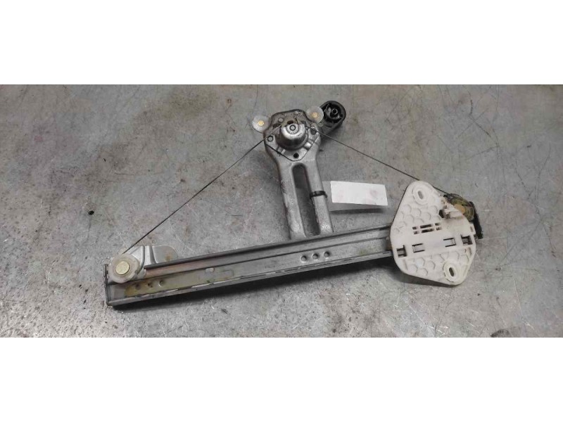 Recambio de elevalunas trasero derecho para dacia logan ambiance referencia OEM IAM   MANUAL