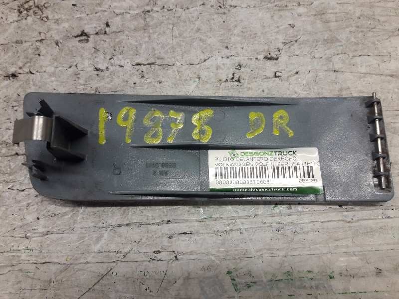 Recambio de piloto delantero derecho para volkswagen golf iii berlina (1h1) cl referencia OEM IAM 858039  