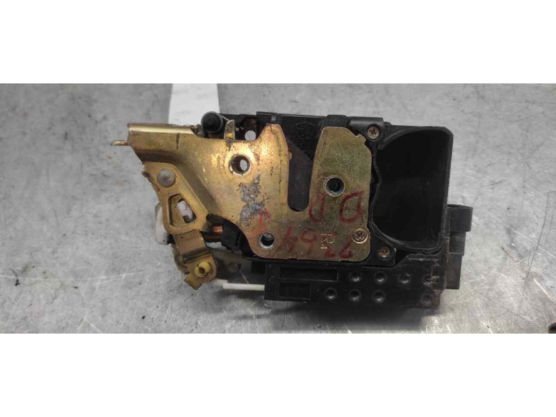 Recambio de cerradura puerta delantera derecha para daewoo kalos 1.4 se referencia OEM IAM   