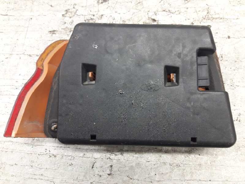 Recambio de piloto trasero derecho para ford orion cl referencia OEM IAM   