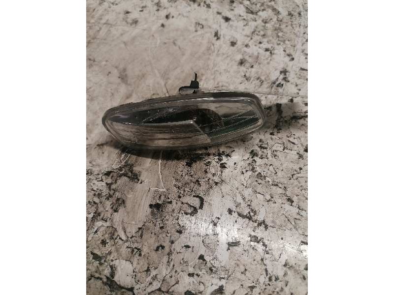 Recambio de piloto lateral derecho para peugeot 207 xs referencia OEM IAM  2 PINS RETROVISOR