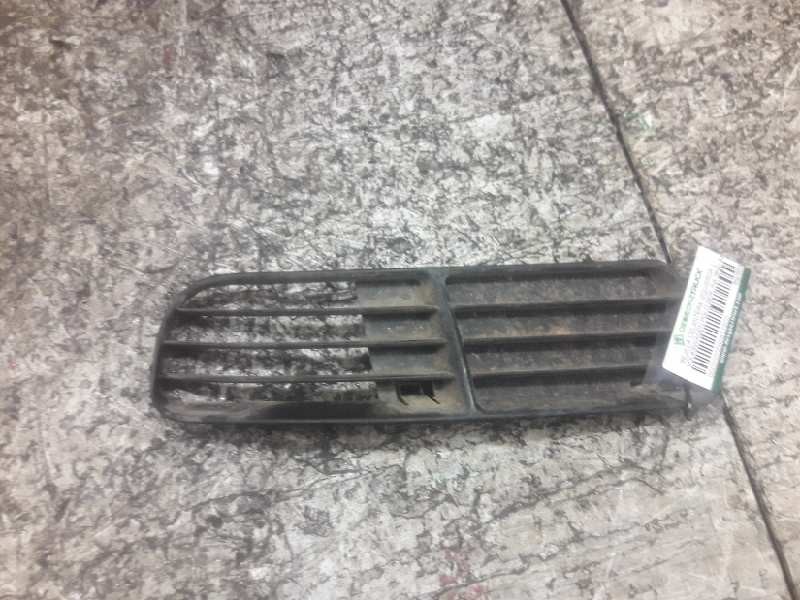 Recambio de rejilla delantera izquierda para volkswagen polo berlina (6n1) air referencia OEM IAM 6N0853665B  