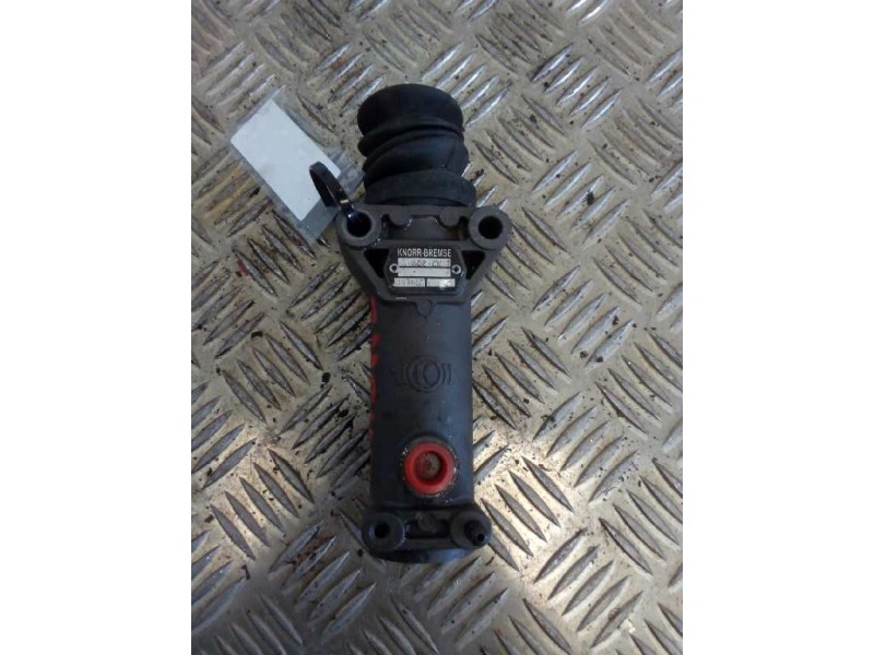 Recambio de bombin embrague para iveco eurocargo tector 5.9 diesel referencia OEM IAM SC2CK 08165 