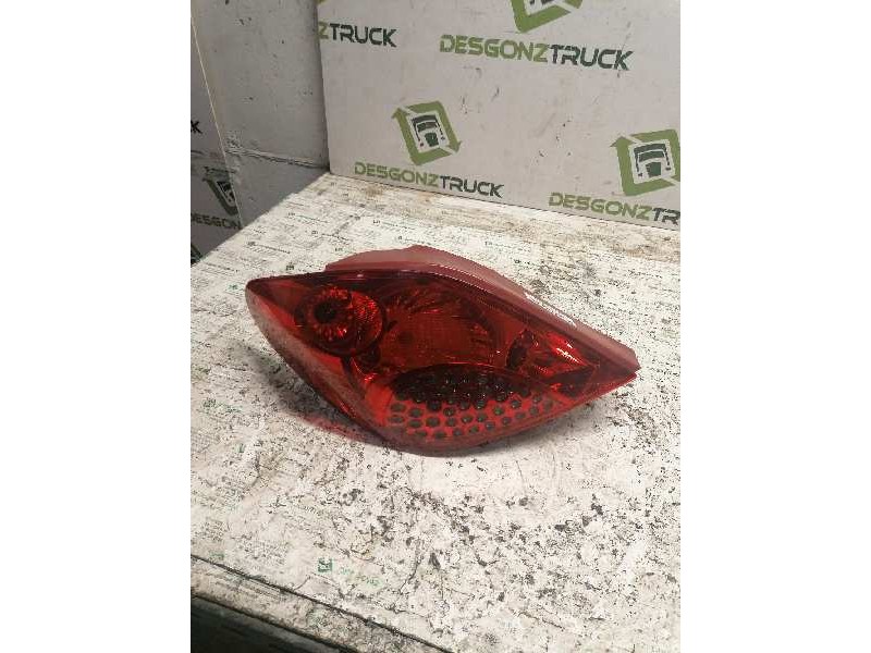 Recambio de piloto trasero izquierdo para peugeot 207 rc referencia OEM IAM   6 PINS