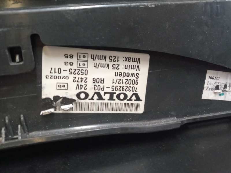 Recambio de cuadro instrumentos para volvo b9r 340 touring referencia OEM IAM 70329295  