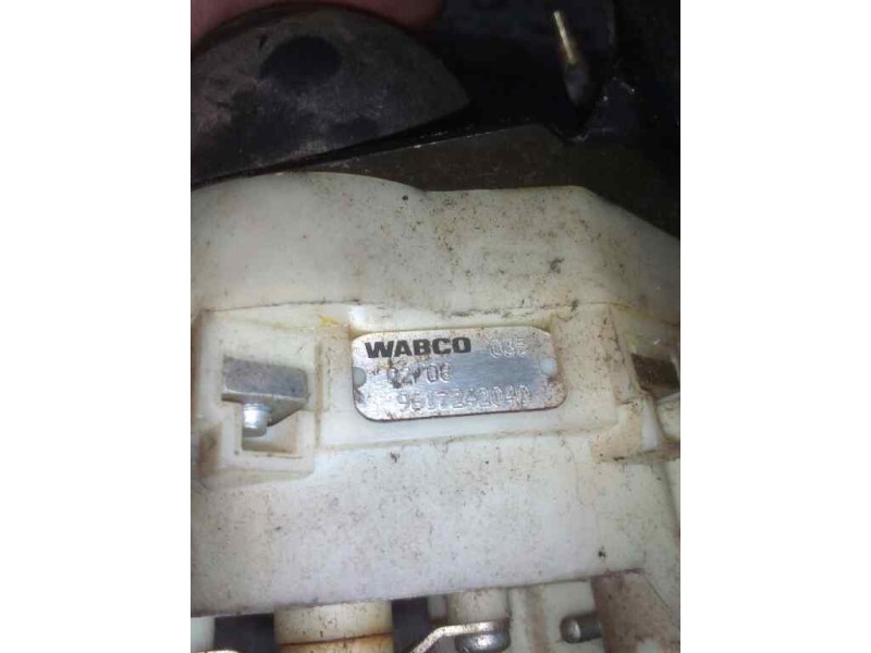 Recambio de palanca freno de mano para volvo fh xxx 12.8 diesel referencia OEM IAM 9617242040 20367533 