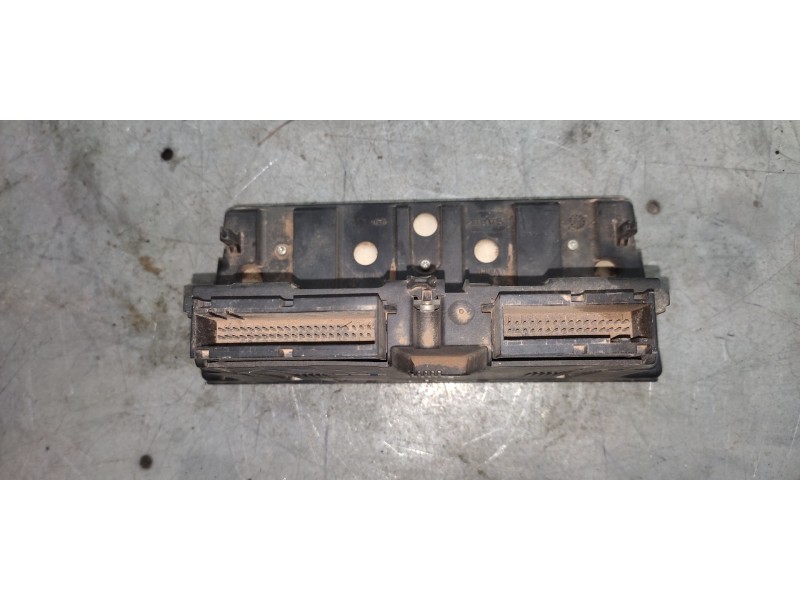 Recambio de mando climatizador para saab 9-3 berlina 2.2 tid anniversary referencia OEM IAM   