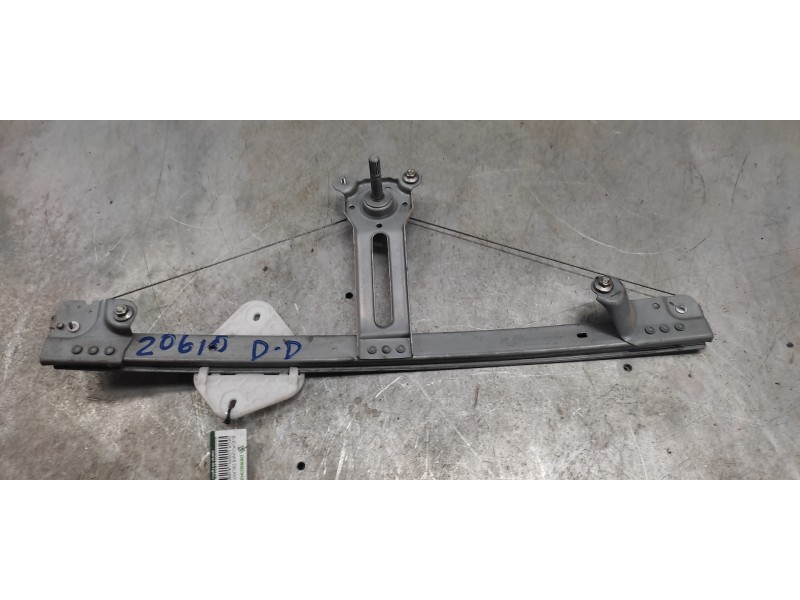 Recambio de elevalunas delantero derecho para dacia logan laureate referencia OEM IAM   MANUAL